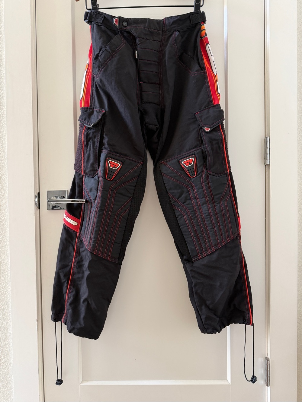 Proto Paintball Pants Men's Black and Red Tactical Cargo Pants Size S
